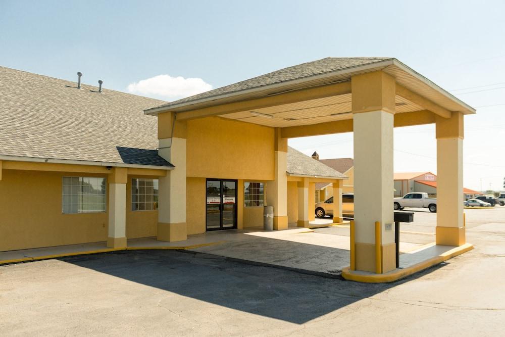 Econo Lodge Pryor Creek Eksteriør bilde