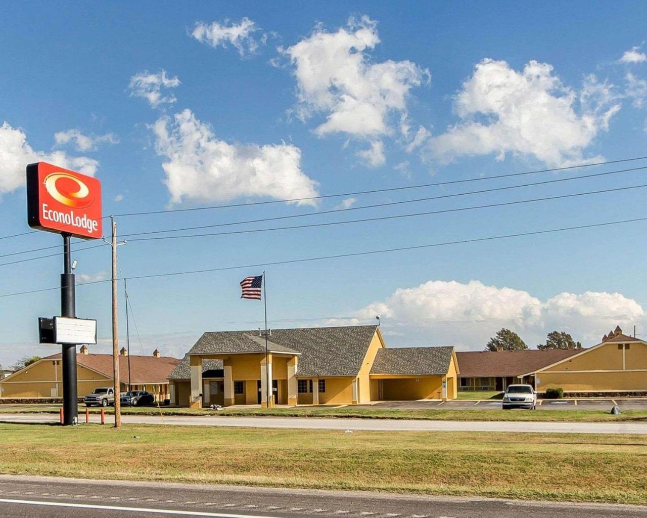Econo Lodge Pryor Creek Eksteriør bilde